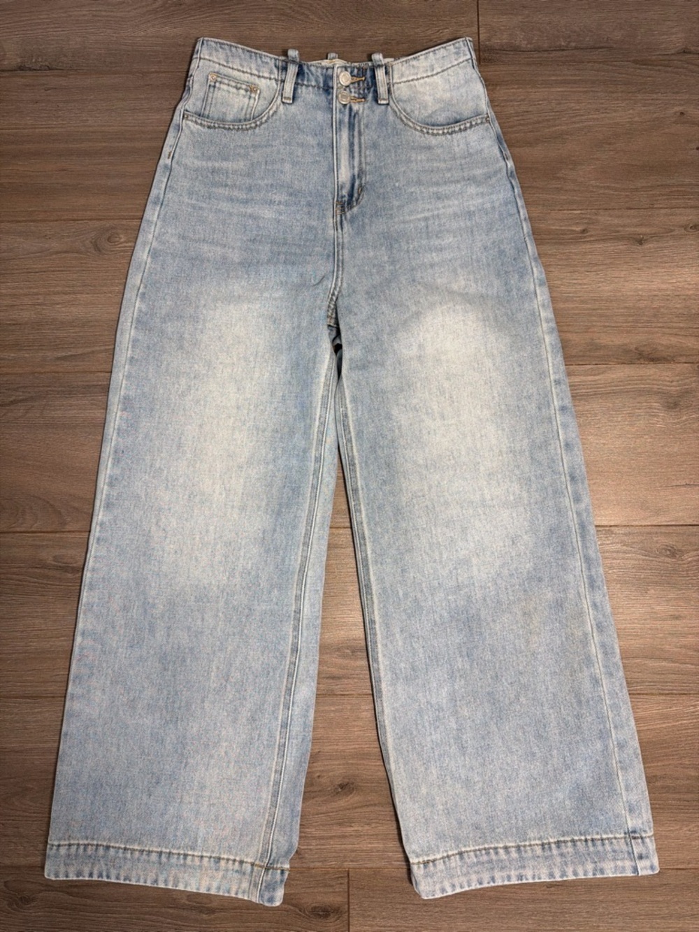 Wide Leg High-Rise Light Blue Women’s Jeans
